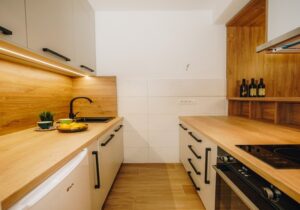 Blažeks - šta utiče na cenu kuhinje po meri