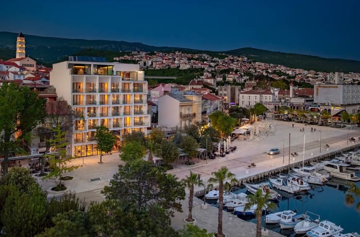 luksuzni hotelski nameštaj po meri