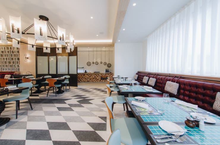 enterijer restorana - nameštaj za kafiće i restorane po meri