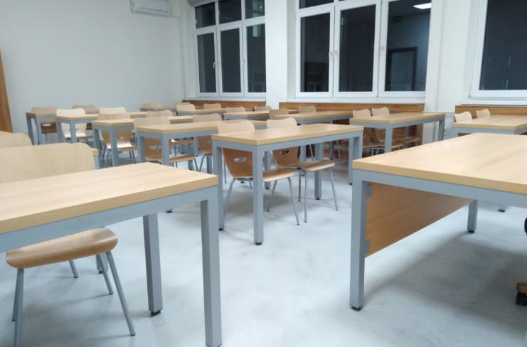 Školske klupe i skolice - opremanje škola nameštajem po meri